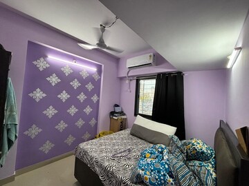 Bedroom in 1 BHK Apartment at Madhav Apartment Goregaon, Goregaon West – for Rent