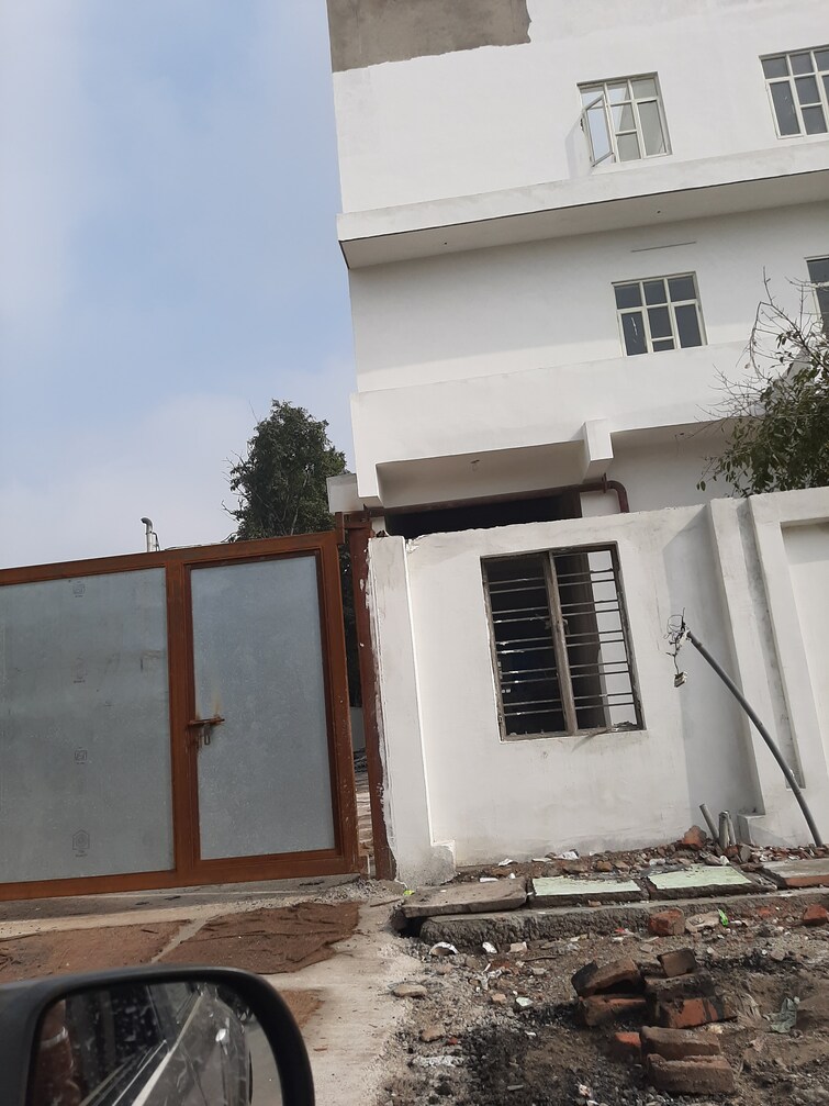 Cover Image, sector 7 Commercial Industrial Plot 272 Sq.Yd. In Sector 7 Noida 8250354