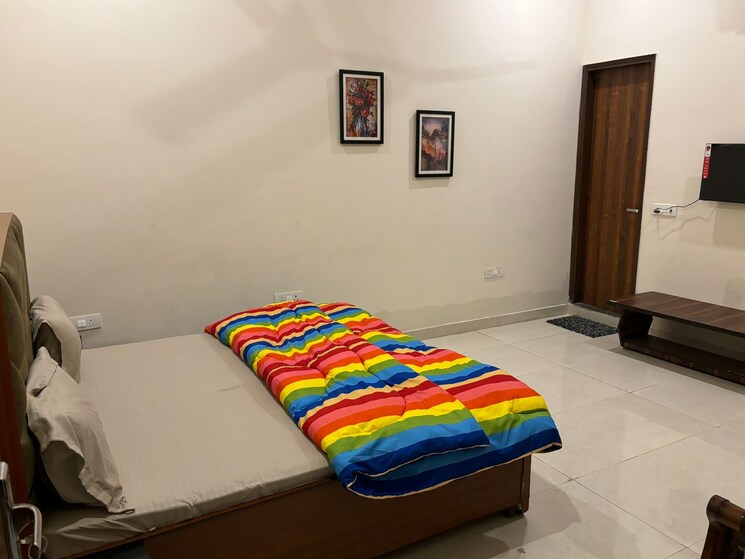 Bedroom, sector 55 3.5 Bedroom 2050 Sq.Ft. Independent House In Sector 55 Noida 8250394