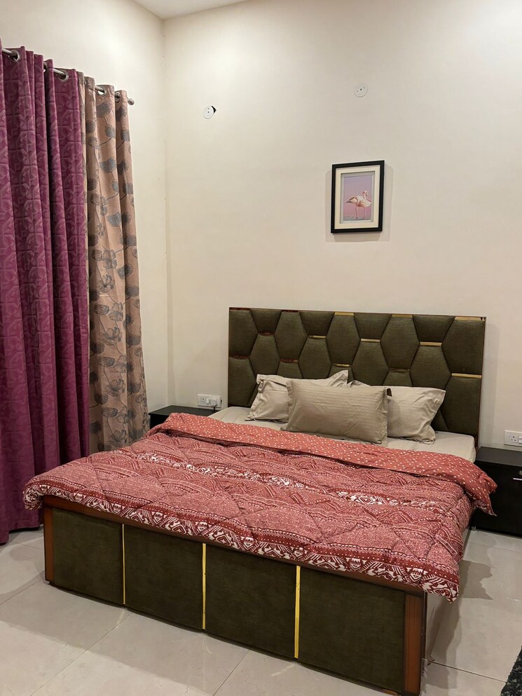 Bedroom, sector 55 3.5 Bedroom 2050 Sq.Ft. Independent House In Sector 55 Noida 8250394