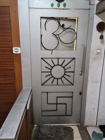 Building Lobby in 2 BHK Apartment at Montreal Tower, Andheri West – for Rent