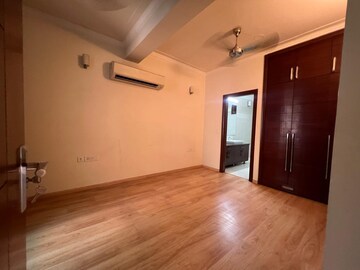 Room in 2 BHK Builder Floor at Chattarpur – for Rent