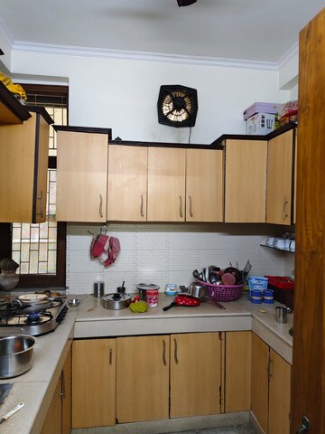 Furnished Amenities in 3 BHK Independent House at Sector 56 – for Rent