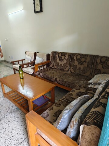 Living Room in 3 BHK Independent House at Sector 56 – for Rent