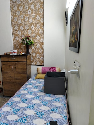 Bedroom in 3 BHK Independent House at Sector 56 – for Rent