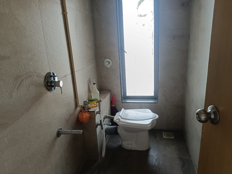 Bathroom, nakul-raj 1 Bedroom 420 Sq.Ft. Apartment In Malad West Mumbai 8250538