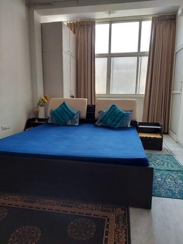 Bedroom in 2.5 BHK Independent House at Sector 55 – for Rent