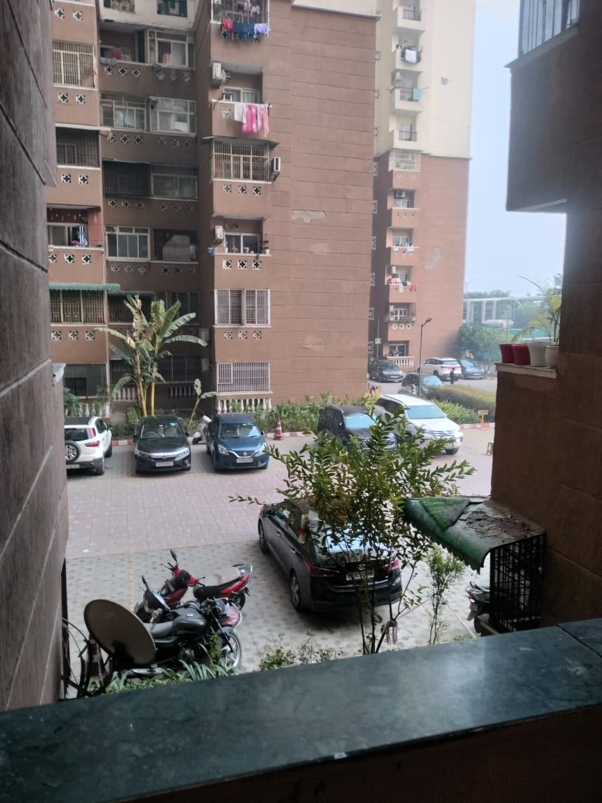 2.5 BHK + Study Room Apartment For Sale in Nimbus The Hyde park