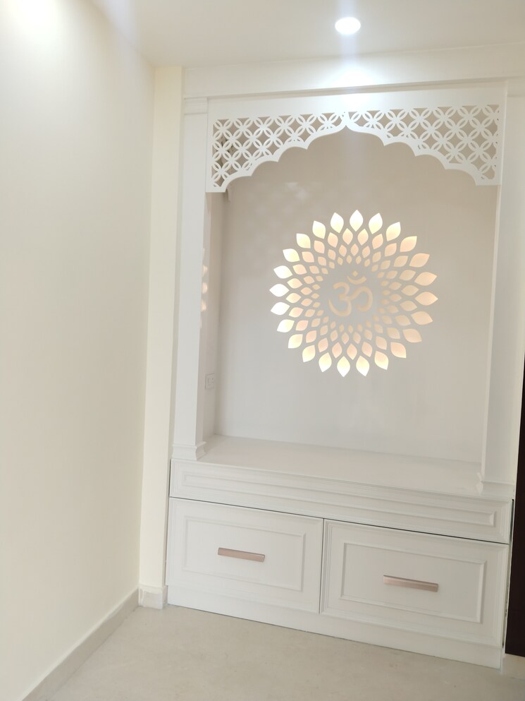 Bathroom, mall-fifty-one 3 Bedroom 1750 Sq.Ft. Builder Floor In Sector 51 Gurgaon 8250592