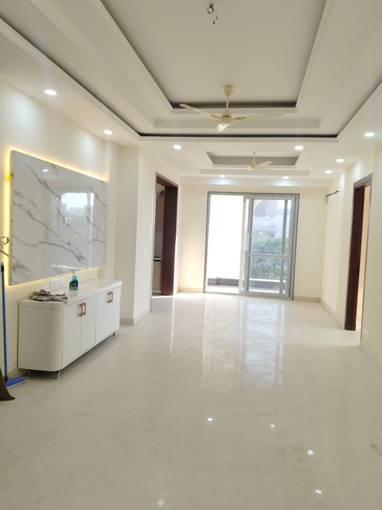 undefined, mall-fifty-one 3 Bedroom 1750 Sq.Ft. Builder Floor In Sector 51 Gurgaon 8250592