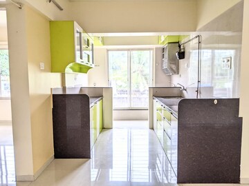 Master Bedroom in 2 BHK Apartment at Chintamani Swanand, Walvekar Nagar – for Rent