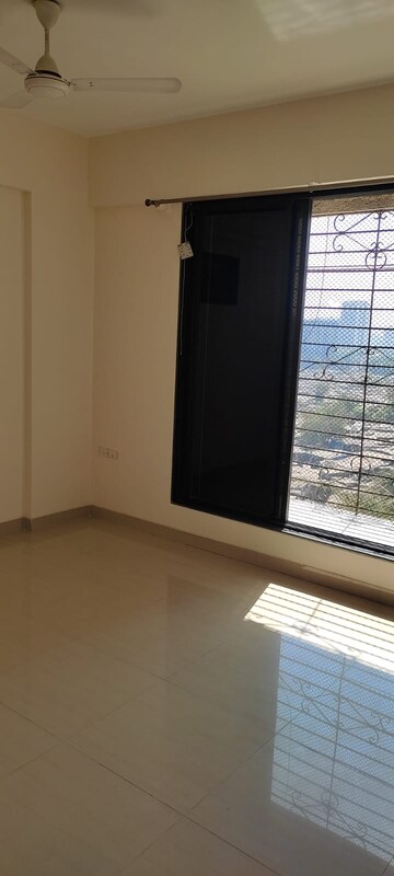 Room in 2 BHK Apartment at Safal Shree Saraswati Phase 4, Chembur – for Rent