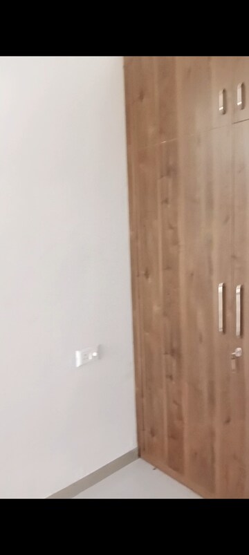 Furnished Amenities in 3 BHK Apartment at Prateek Grand Carnesia, Siddharth Vihar – for Rent
