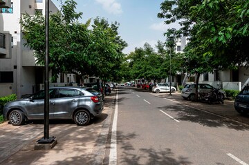 Parking in 2 BHK Builder Floor at Vatika India Next, Sector 82 – for Rent