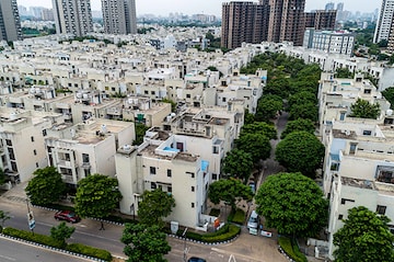 3 BHK Builder Floor – Exterior View View at Vatika India Next, Sector 82 - for Rent