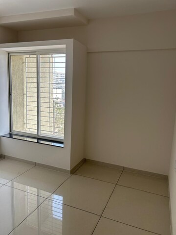 Room in 2 BHK Apartment at Yashwin Supernova, Wakad – for Rent