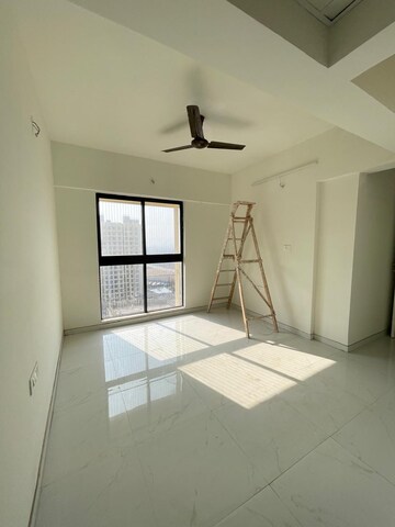 Room in 3 BHK Apartment at Runwal Gardens Phase I, Dombivli East – for Rent