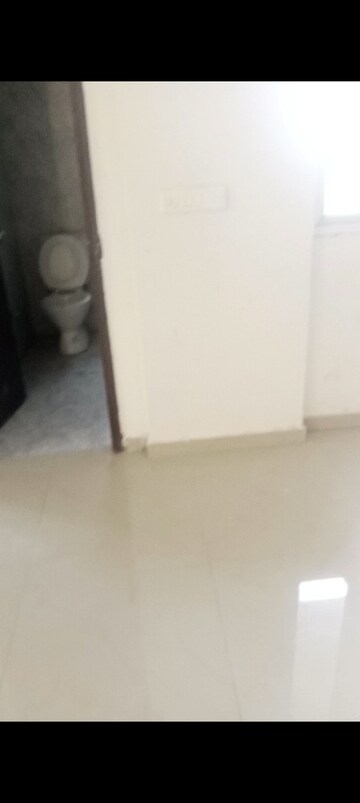 Room in 1.5 BHK Apartment at Prateek Grand Carnesia, Siddharth Vihar – for Rent