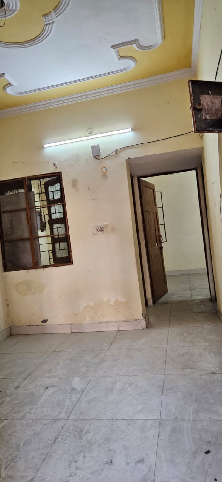 Room, dilshad garden 2 Bedroom 800 Sq.Ft. Apartment In Dilshad Garden Delhi 8250758