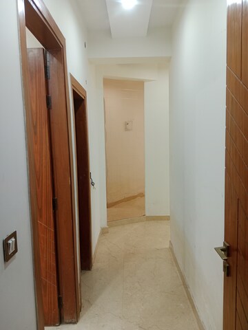 Building Lobby in 1 BHK Builder Floor at Sector 73 – for Sale