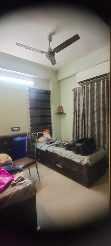 Master Bedroom in 2 BHK Apartment at Makarba – for Rent