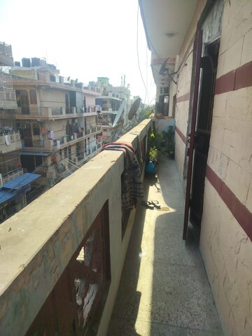 Balcony in 2 BHK Apartment at Dilshad Garden – for Rent
