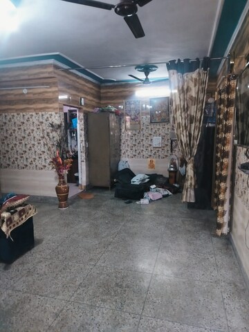 Parking in 2 BHK Apartment at Dilshad Garden – for Rent