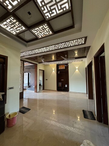 Building Lobby in 4 BHK Apartment at Sector 85 – for Rent