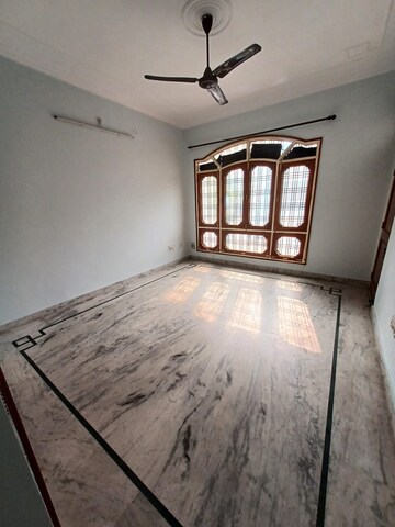 Room in 2 BHK Apartment at Sunrakh Bangar – for Sale