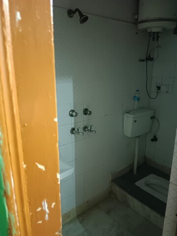 Bathroom in 2 BHK Builder Floor at Dilshad Garden – for Rent
