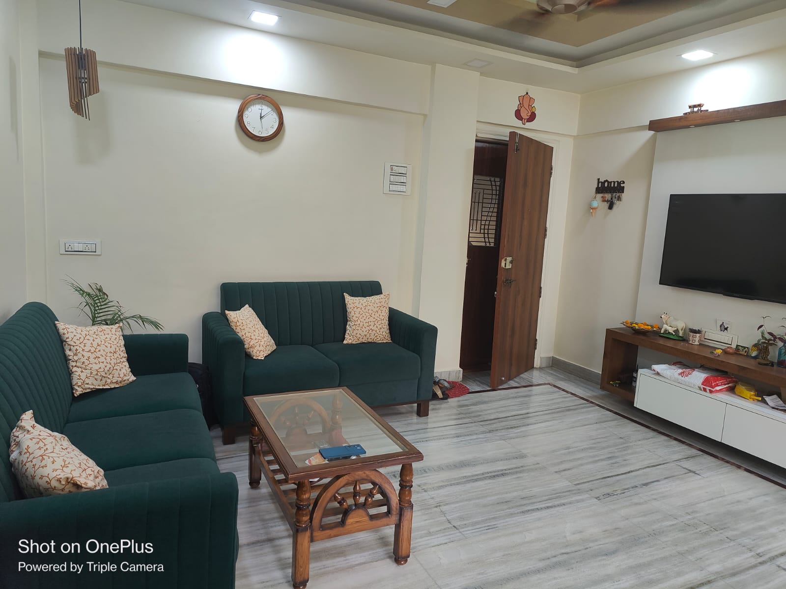 2 BHK + Extra Room Apartment For Sale in Krishna Complex Kalyan East