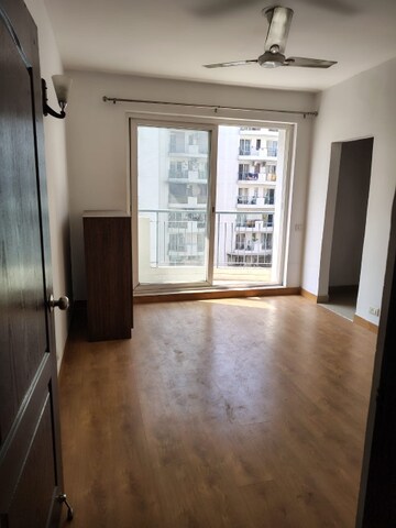 3 BHK Apartment For Rent in Maxblis White House, Sector 75