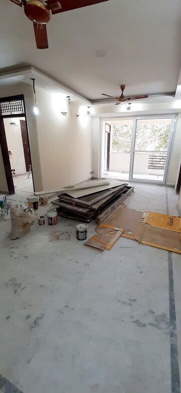 Living Room in 3 BHK Apartment at Sector 10 Dwarka – for Rent