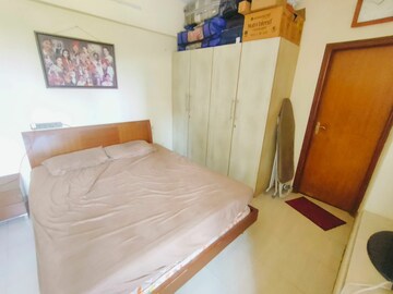 Bedroom in 3 BHK Apartment at Marathon Maxima, Mulund West – for Rent