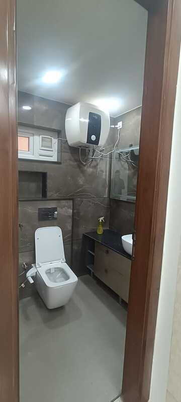 Bathroom in 3 BHK Apartment at Sector 5, Dwarka – for Rent