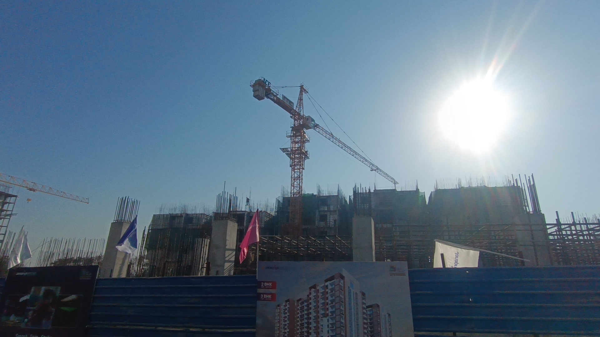 2.5 BHK + Study Room Apartment For Sale in Kolla Luxor Park