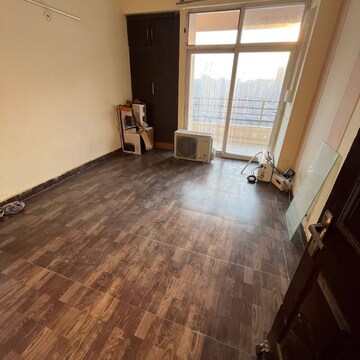2.5 BHK Apartment For Rent in Jm Orchid, Sector 76