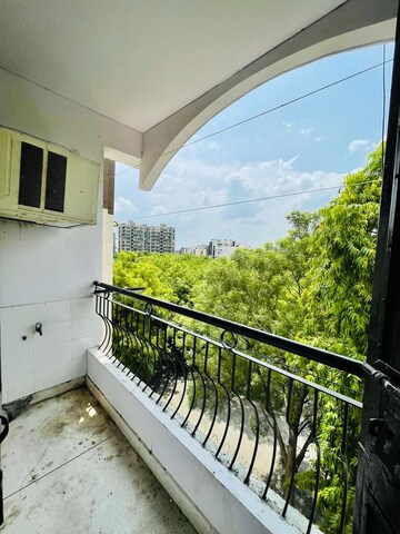 Balcony in 2 BHK Apartment at Sector 11 Dwarka – for Rent