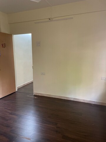 2 BHK Apartment For Rent in Airport Area Juhu
