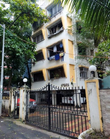 2 BHK Apartment – Exterior View View at Airport Area Juhu - for Rent