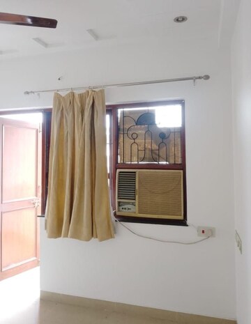 Living Room in 3 BHK Apartment at Surendra Naga – for Rent