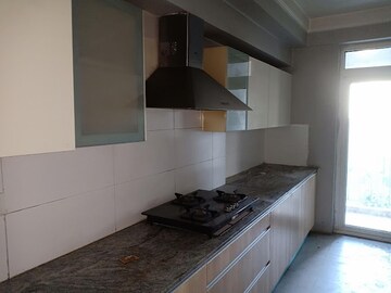 Kitchen in 1 BHK Builder Floor at Sector 24 – for Rent