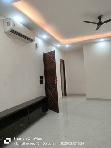 Furnished Amenities in 3 BHK Builder Floor at Sector 14 – for Rent