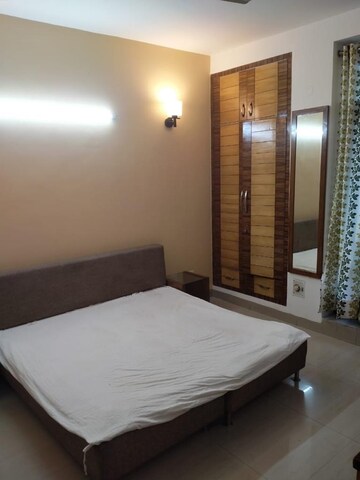 Bedroom in 3.5 BHK Builder Floor at Ardee City, Sector 52 – for Rent