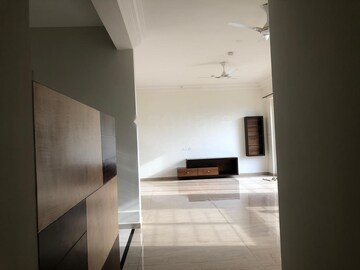 Bathroom in 4 BHK Apartment at Prestige Botanique, Basavanagudi – for Rent