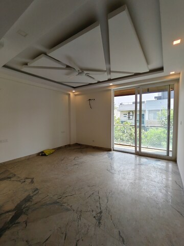 2 BHK Builder Floor For Rent in Sector 24