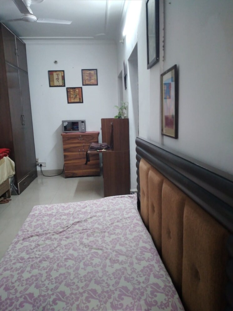 Bedroom, vasant kunj 2 Bedroom 1100 Sq.Ft. Apartment In Vasant Kunj Delhi 8251664