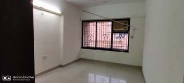 Room in 2 BHK Apartment at Sundew CHS, Chandivali – for Rent