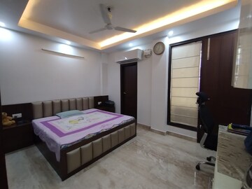 3 BHK Builder Floor For Rent in Sector 24