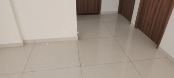 Room in 2 BHK Apartment at Shapoorji Pallonji Joyville Phase 2, Sector 102 – for Rent